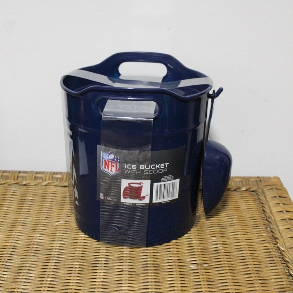 NFL Dallas Cowboys Ice Bucket w/ Scoop. - Picture 2 of 9